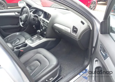 2015 Audi A4 2.0T Premium z USA, uszkodzony, nr VIN WAUBFAFL4FN042064